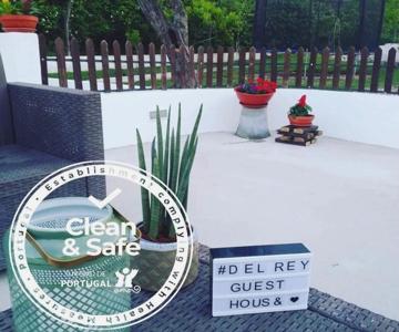 Del Rey Guest House