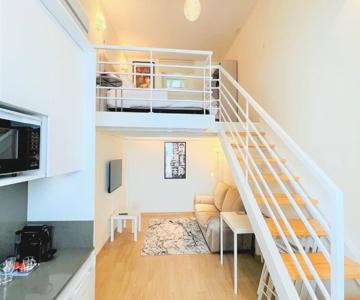 EstÚdio 81 Junto à Sinagoga