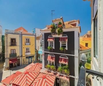 Mercy House - By Y Concept