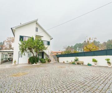 Casa O Limoeiro - Charming Village Apartment