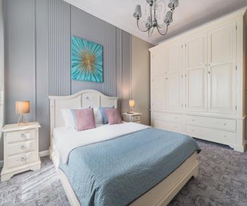 Moonlight Apartments