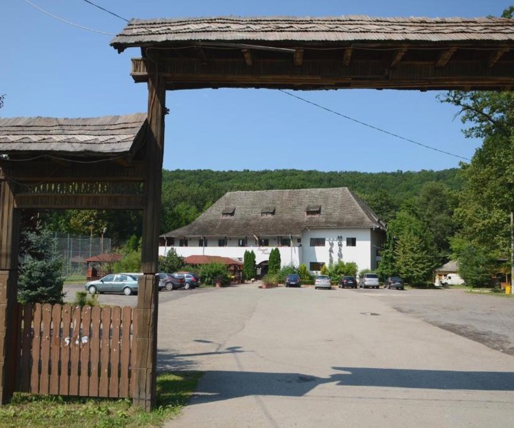 Pensiunea Valea Ursului