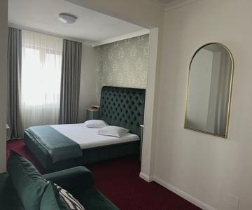 Eden Hotel