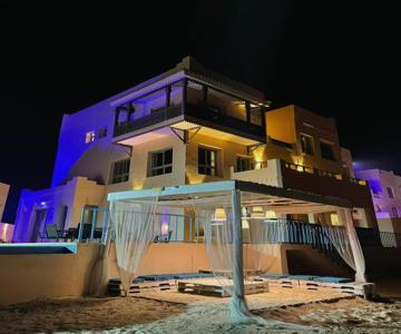 Wave Resort