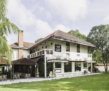 Gallop Hill Top Resort