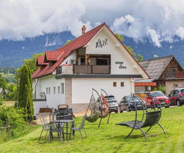 Jazz Bled Hostel & Apartments