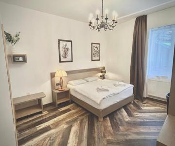 OH Apartments & Rooms