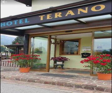 Garni Hotel & Apartments Terano
