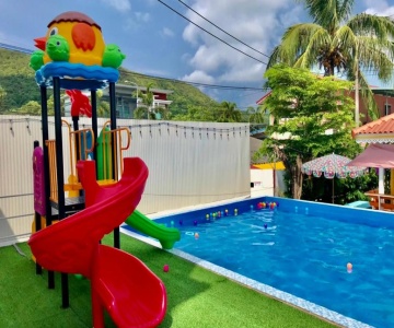Pooma Resort