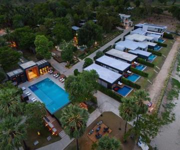 Sunshine Paradise Resort