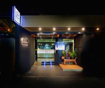 De Lux Bangkok Hotel