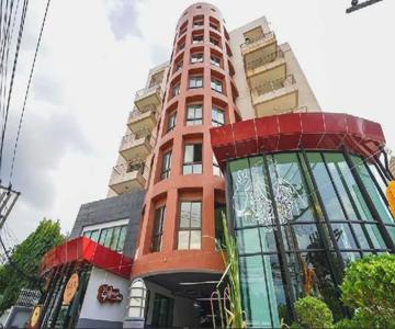 Boutique Poo-Yai Ma at BP Place