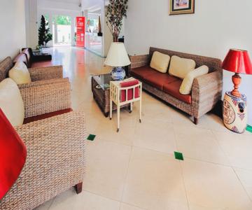 Royal Pimand by OYO Rooms