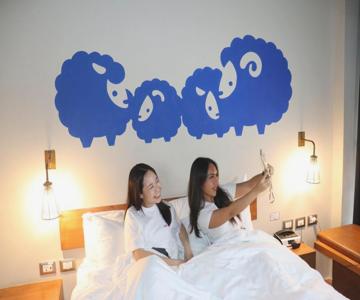 Kokotel Surawong