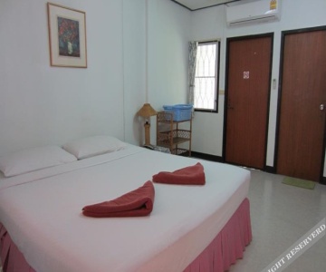 Baankaew Guest House