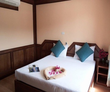 Golden Hill Bungalows