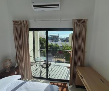 Bonny Hotel