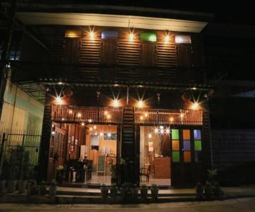 Ban Soi 1 & Alley One Cafe