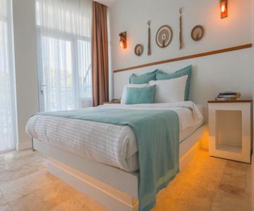 Ayvalik Mavi Çam Otel