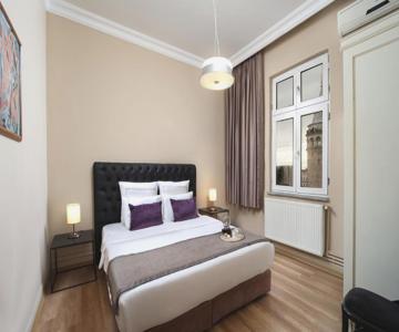 Meroddi Galata Flats