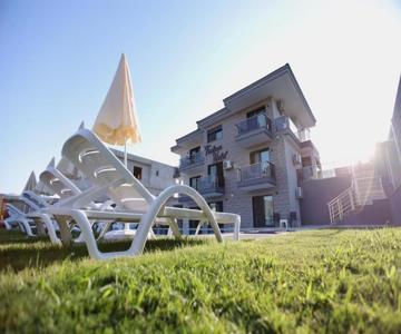 FONTANA HOTEL FENER