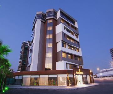 Majura Hotel