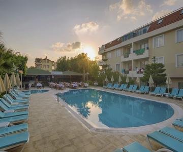 Akalia Suite Hotel & Spa