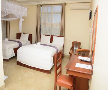 Silver Paradise Hotel