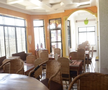 Vamos Hotel Mafinga