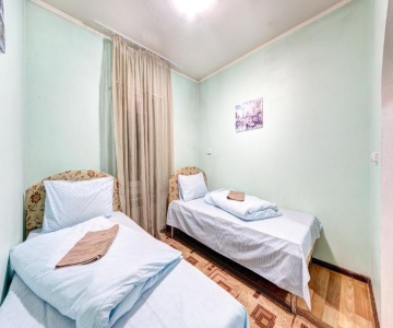Hotel Zvezda