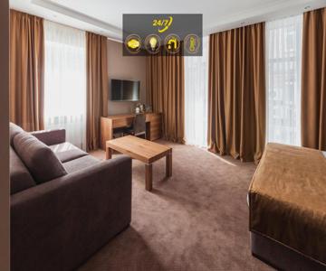 Crystal Hotel