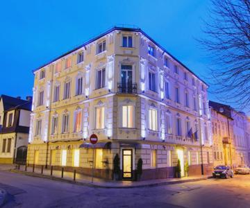 Irena Hotel