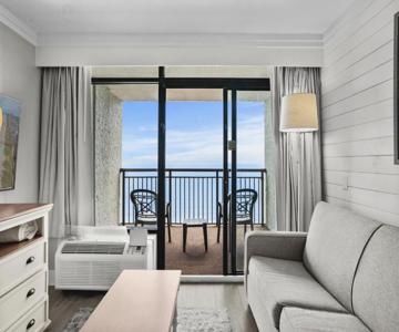 Grande Cayman Resort