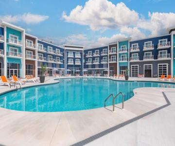 Cambria Hotel