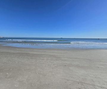 Royal Mansions Resort