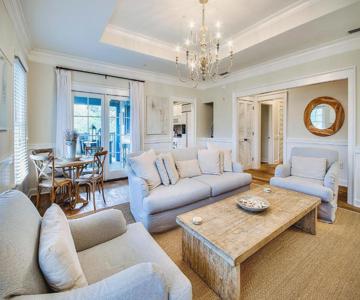 Beachy Bungalow by Exclusive 30A