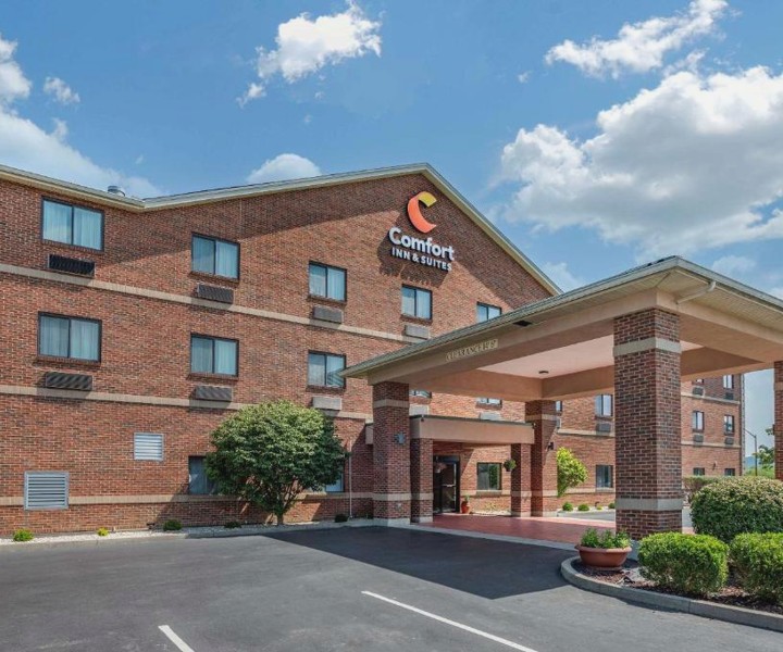 Comfort Inn & Suites Lawrenceburg