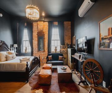 The Pickle Factory Hotel By Neat Suites