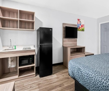 Suburban Studios Harvey - New Orleans