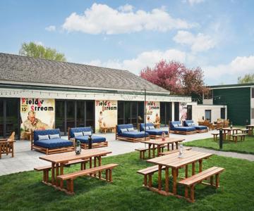 Field And Stream Lodge