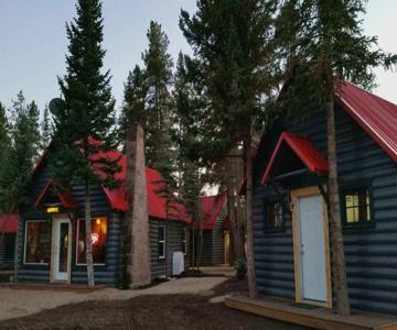 Yellowstone Cabins & RV