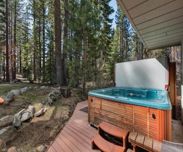 Sundown Lodge