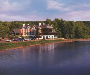 Lambertville Station Restaurant and Inn