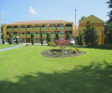 Plum Tree Inn Williamstown