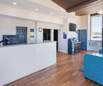 Days Inn by Wyndham Wrightstown