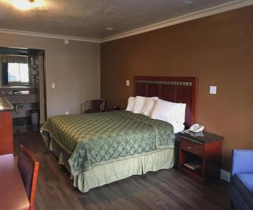 Americas Best Value Inn Corona