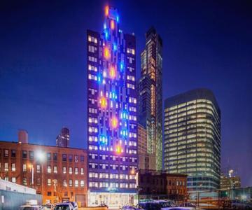 Aloft Long Island City - Manhattan View