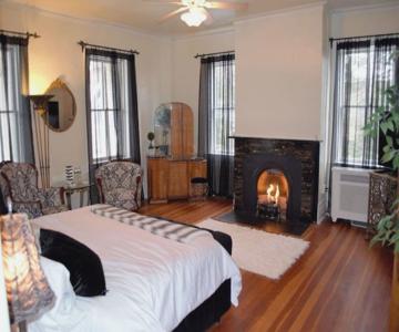 The Laurentide Inn