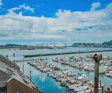 Embarcadero Resort Hotel & Marina