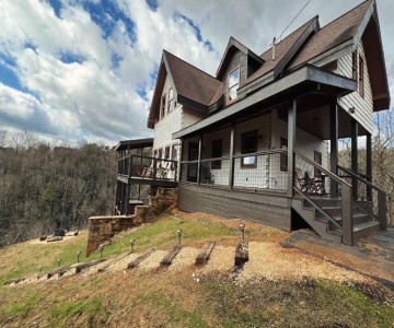 A Grand View Lodge